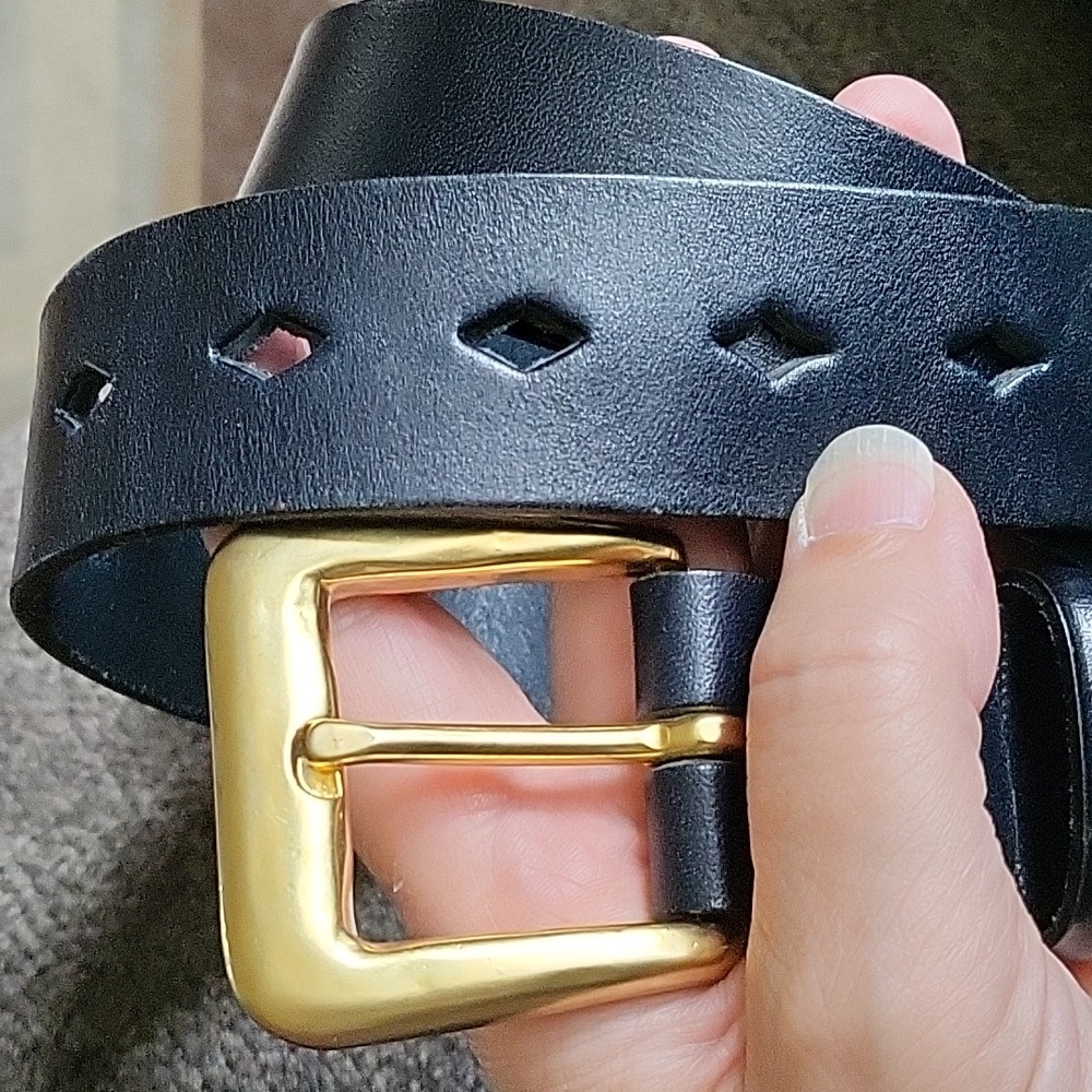 Trent Nathan women's leather black belt. 27.5"-33.5"